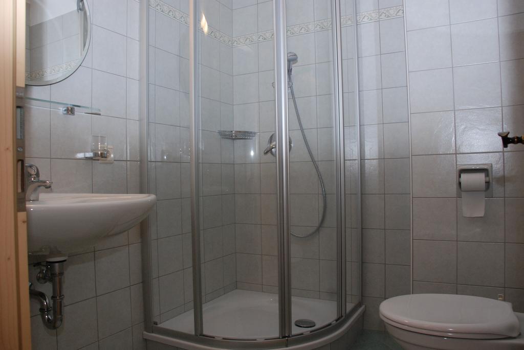 Binterhof Villa Sexten Kamer foto