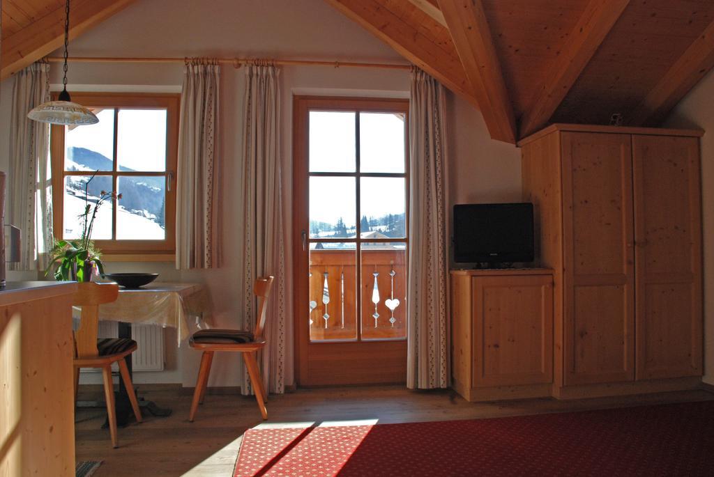 Binterhof Villa Sexten Kamer foto